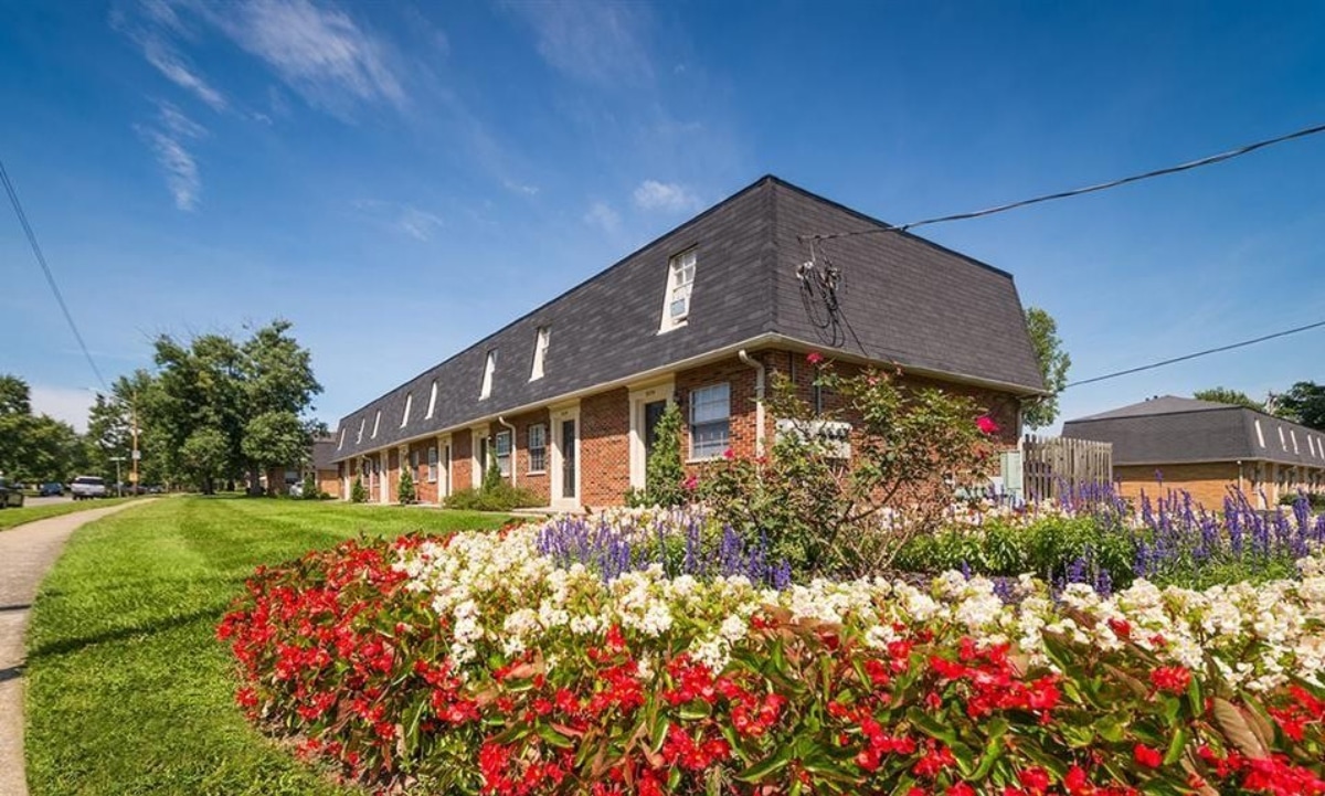 Bayberry Place Townhomes Ackermann Group